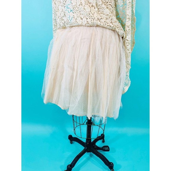 Vintage 1950s Cream Lace Dress Scoop Neck Cocktail Fit N Flare | W 25" - Picture 7 of 8